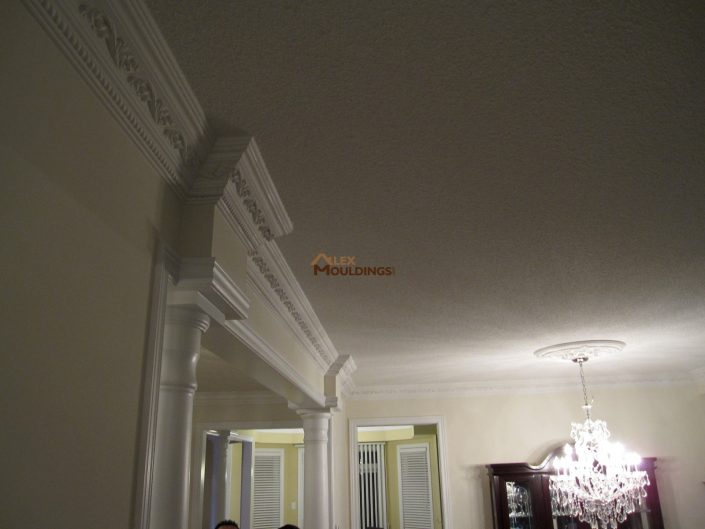 crown moulding style