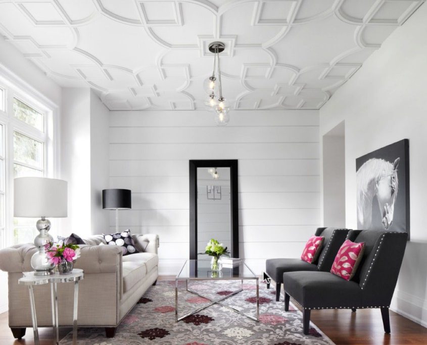 Plain Plaster ceiling pattern in living room